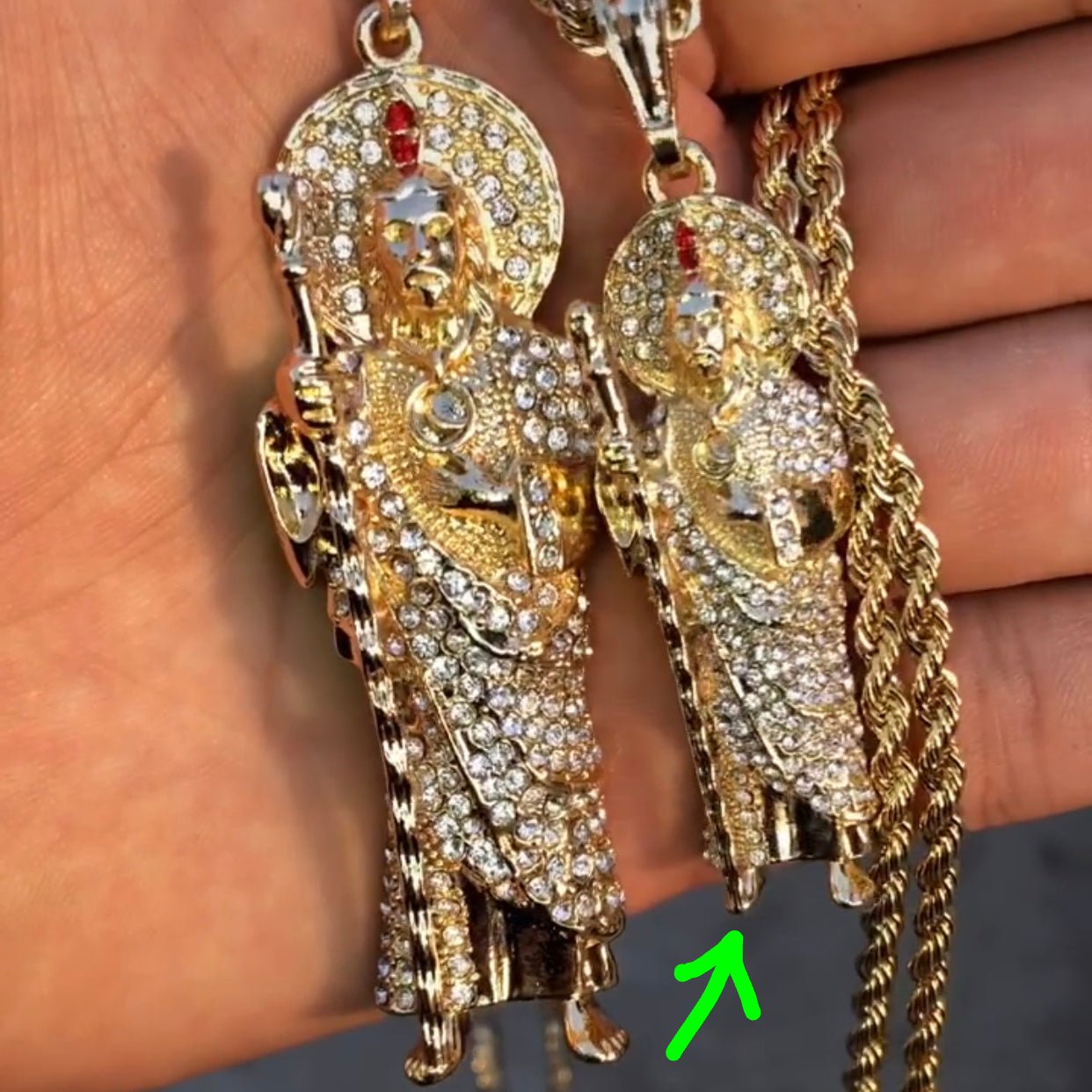 PE14 San Judas Pendant Classic